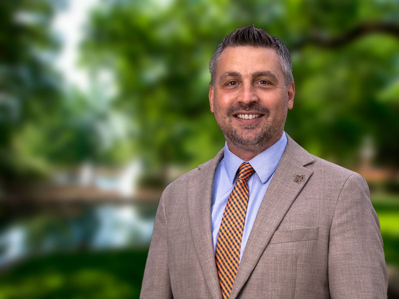 headshot of daniel will